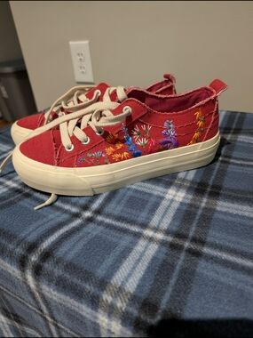 Blowfish Malibu Red Floral Embroidered Canvas Sneakers
